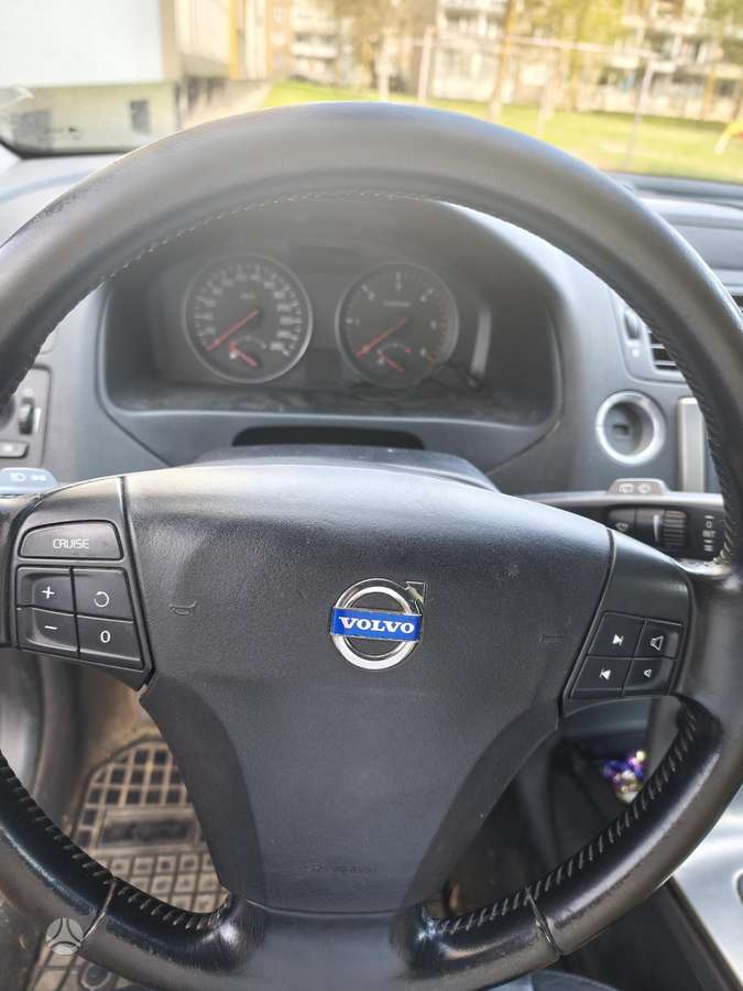 Volvo V50 - 6