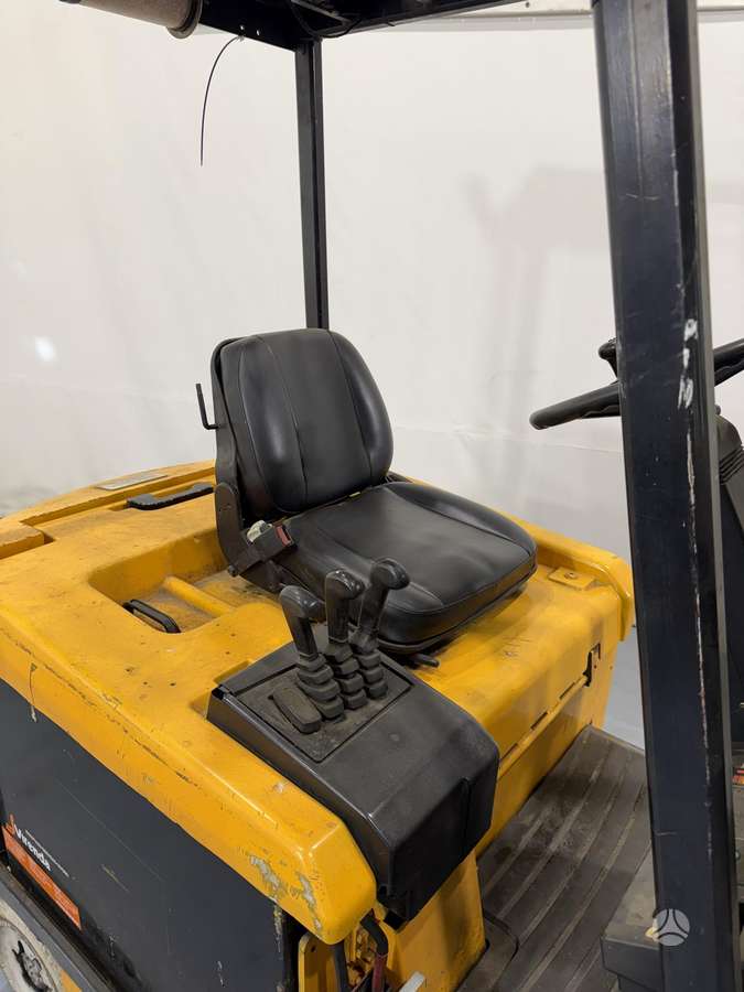 Yale ERC25AGF, forklifts