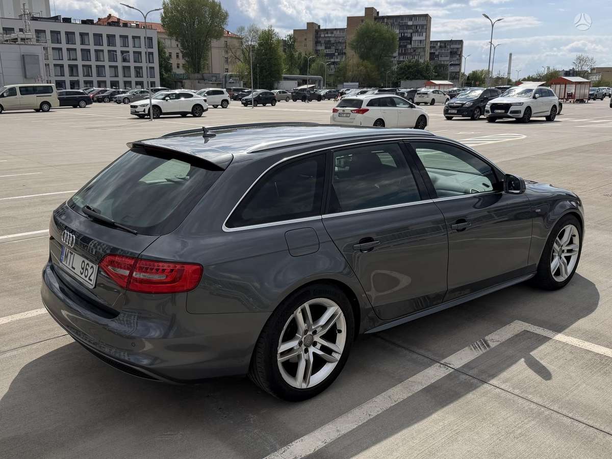 Audi A4, 2.0 l., universalas
