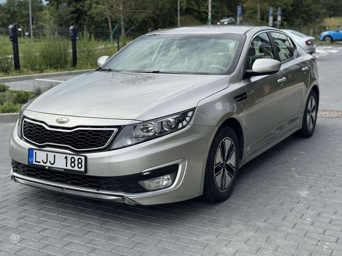 Kia Optima, 2.4 l., saloon / sedan