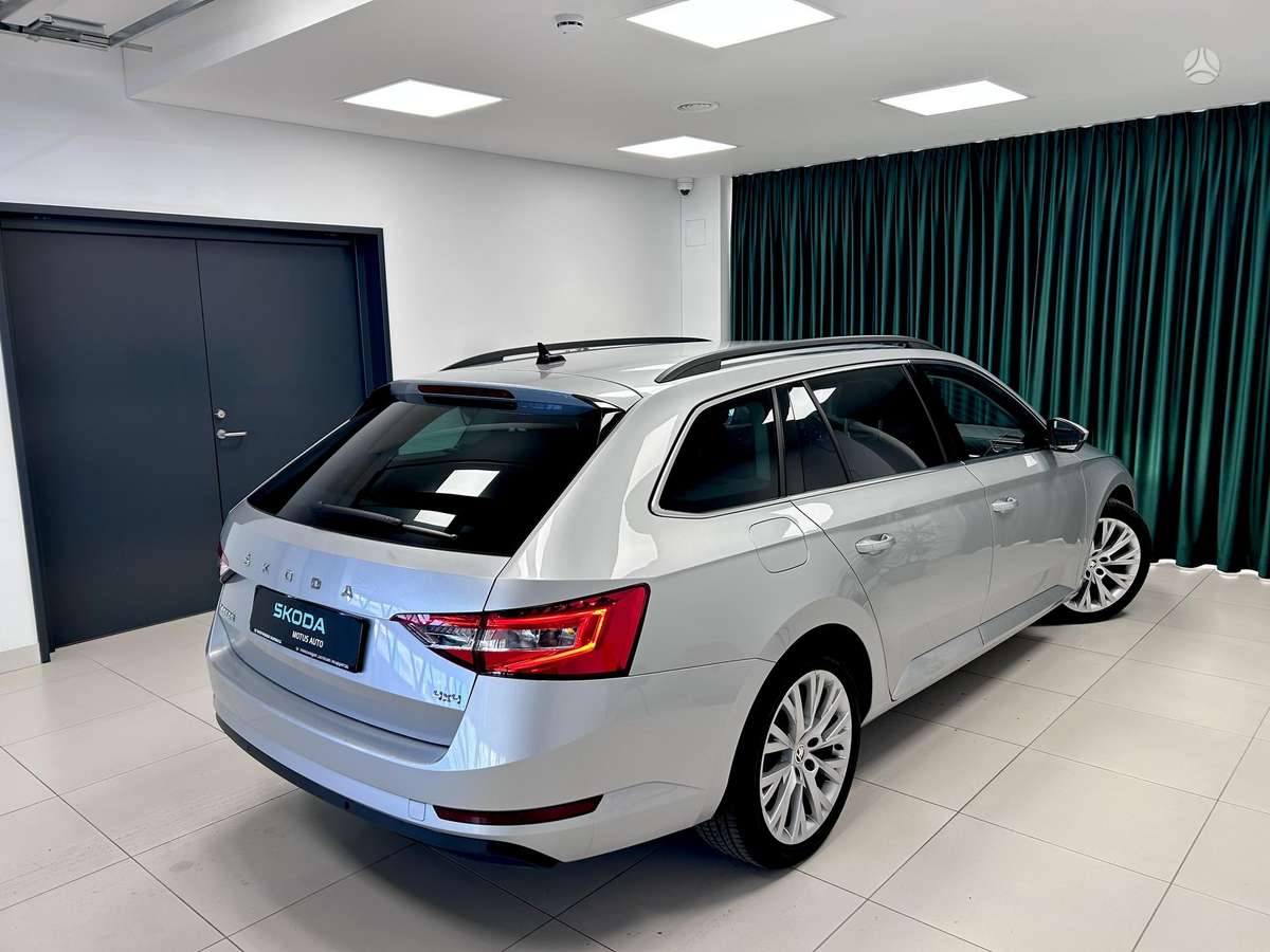 Skoda Superb, 2.0 l., Универсал
