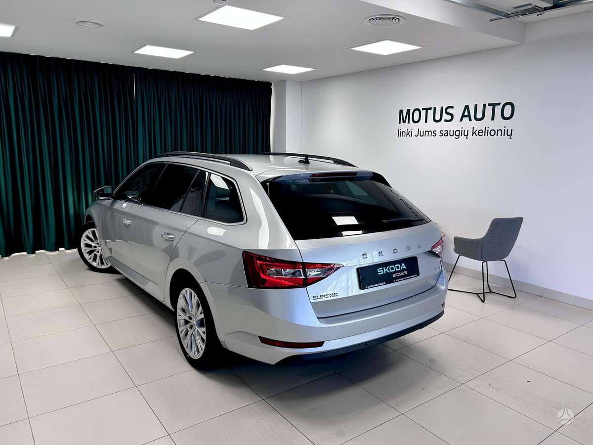 Skoda Superb, 2.0 l., wagon
