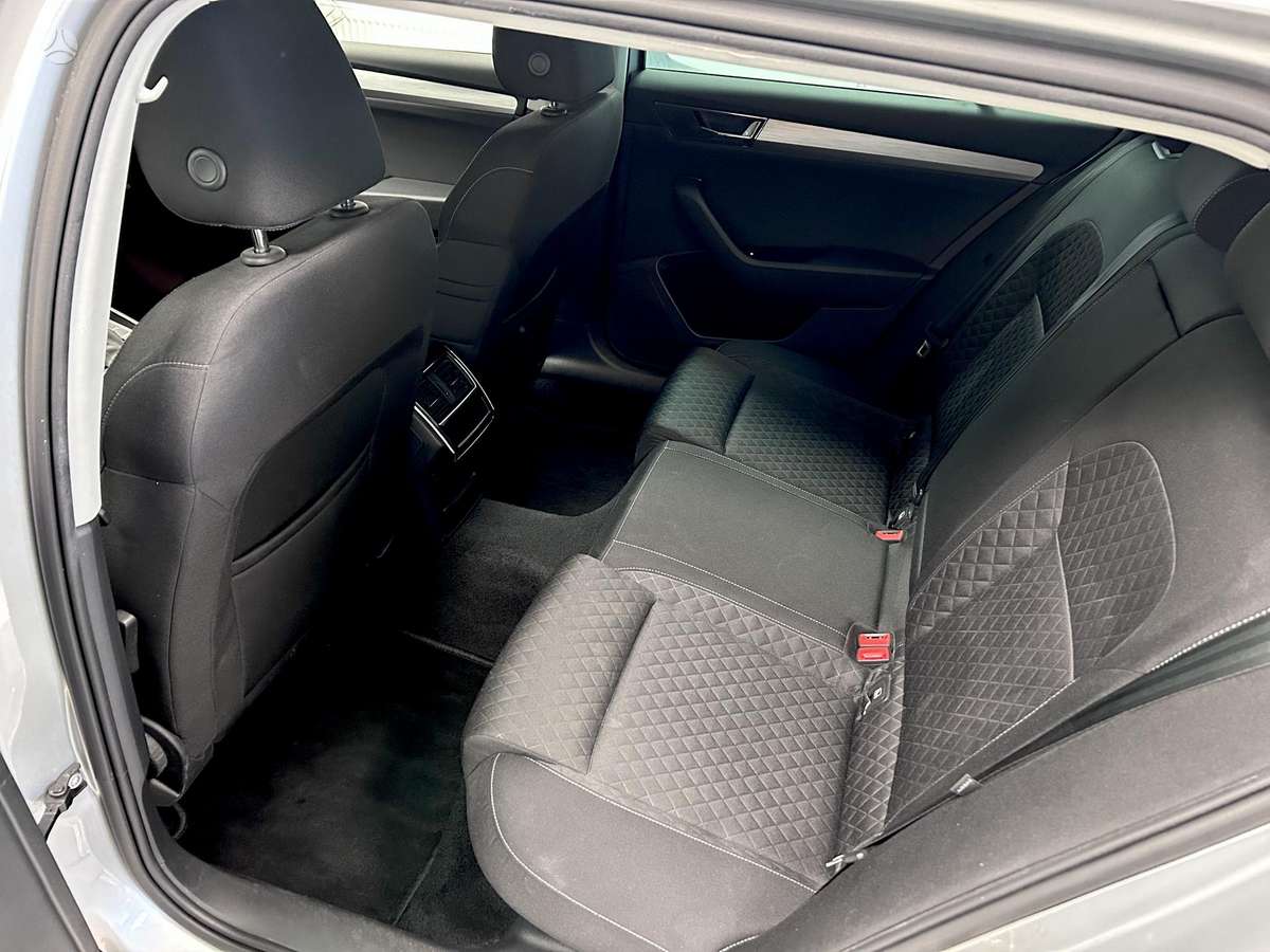 Skoda Superb, 2.0 l., Универсал