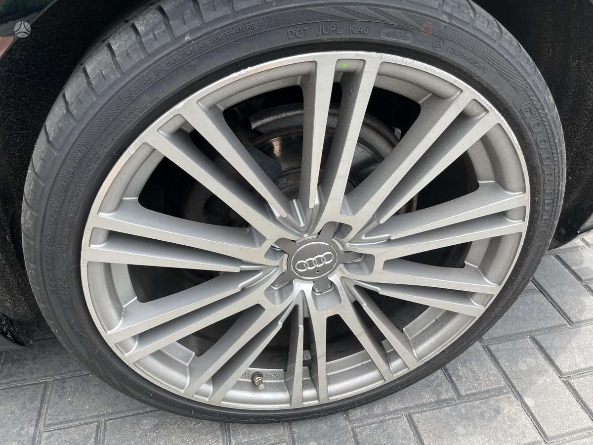 Audi A6, 2.0 l., Универсал