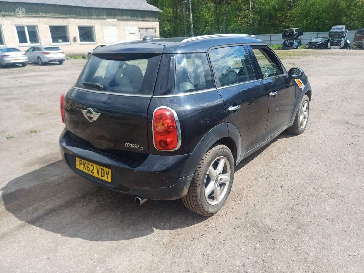 Mini Countryman for parts. Color code b11 engine code n47c16a n47n