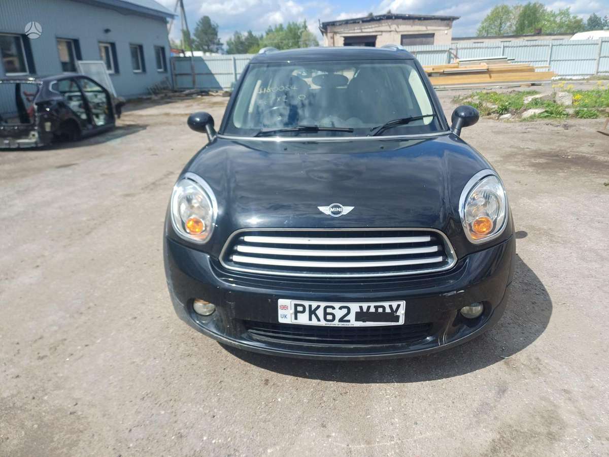 Mini Countryman dalimis. Color code b11 engine code n47c16a n47n