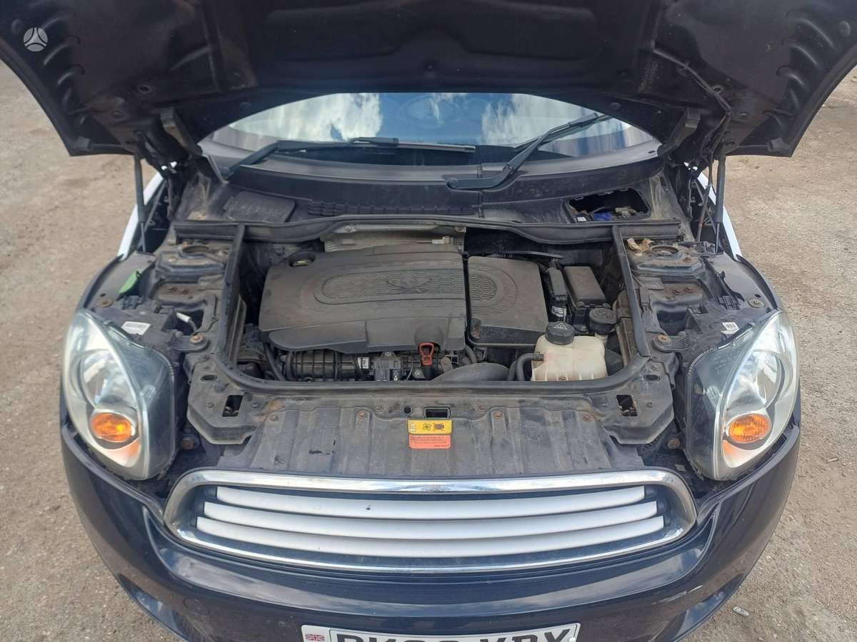 Mini Countryman for parts. Color code b11 engine code n47c16a n47n