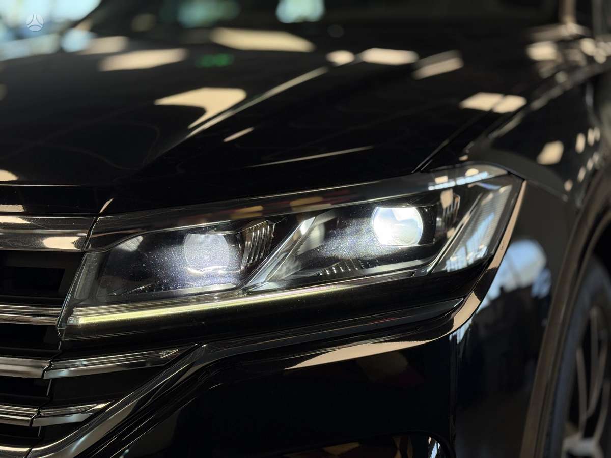 Volkswagen Touareg - 6