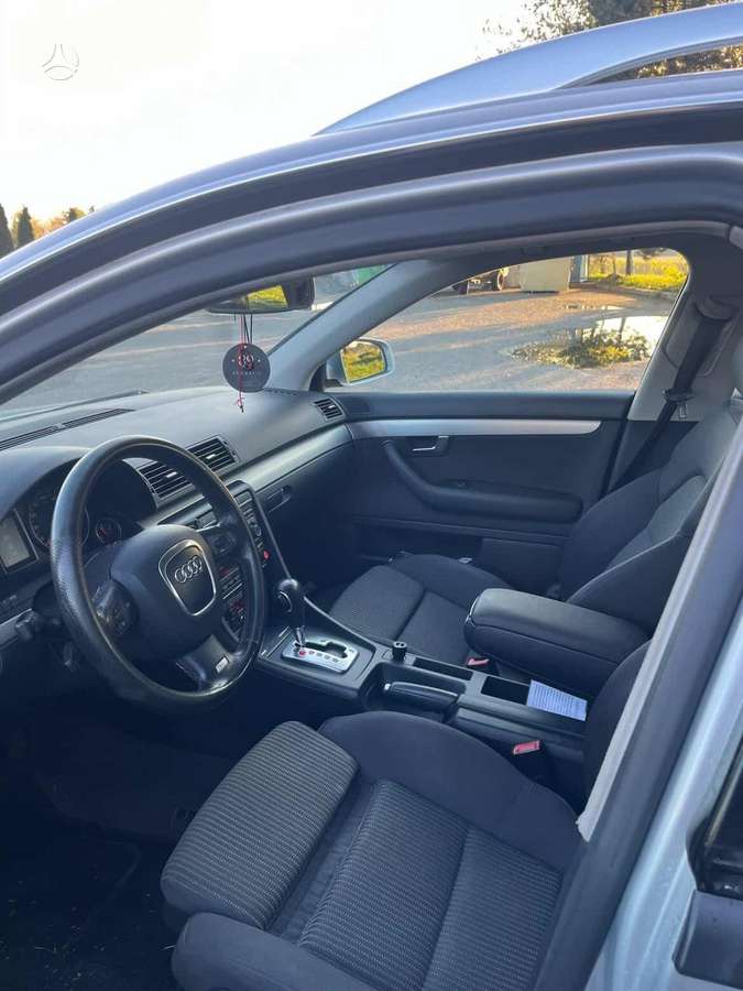 Audi A4, 2.0 l., universalas