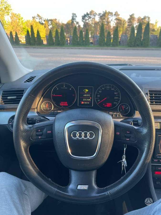 Audi A4, 2.0 l., wagon