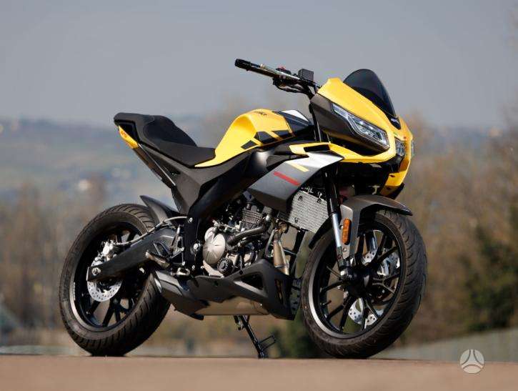 Aprilia Tuono 125cc, superbikes