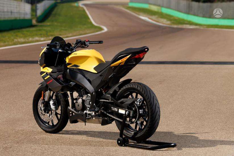 Aprilia Tuono 125cc, superbikes