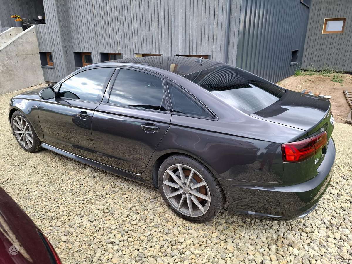 Audi A6, 2.0 l., saloon / sedan