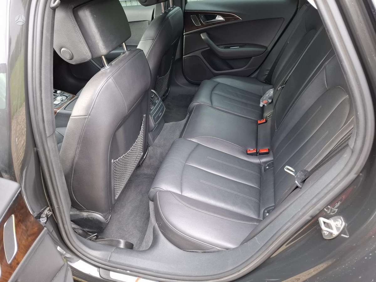 Audi A6, 2.0 l., saloon / sedan