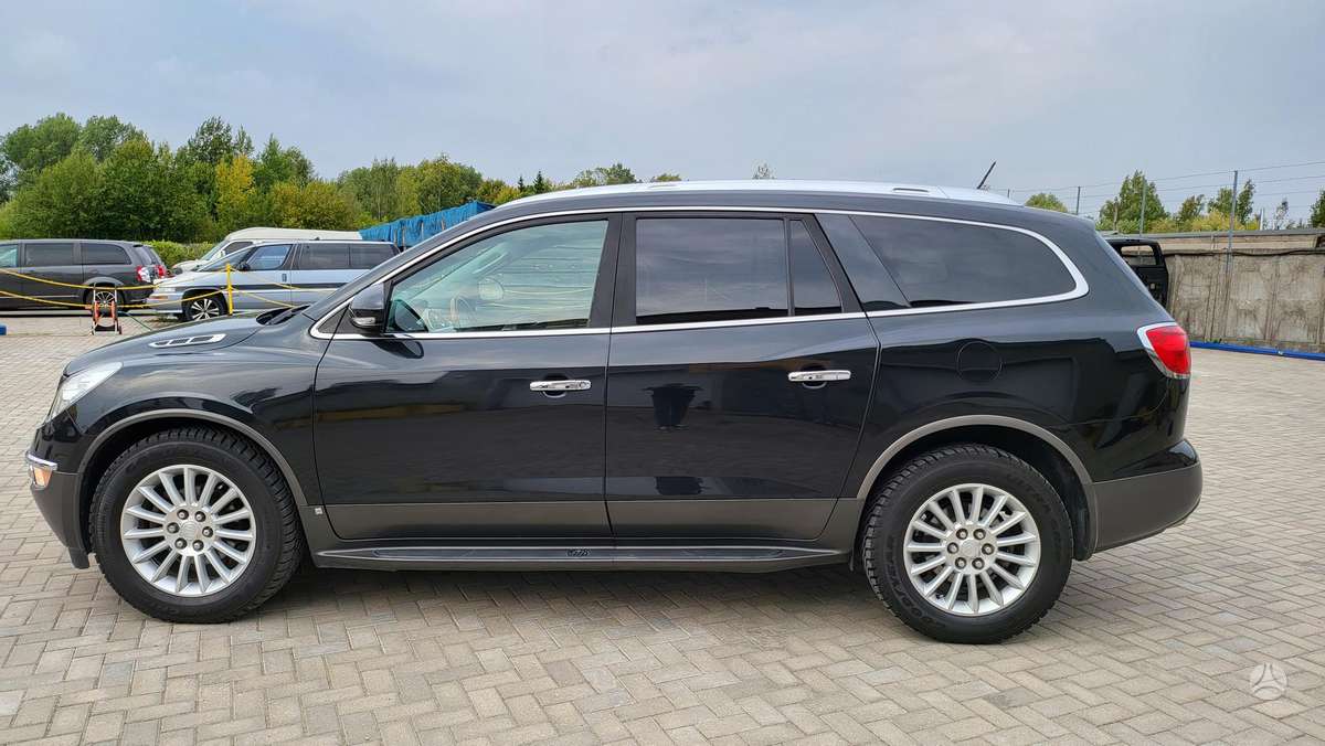 Buick Enclave, 3.6 l., off-road / crossover