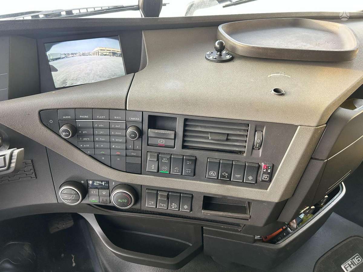 Volvo FH550, с краном