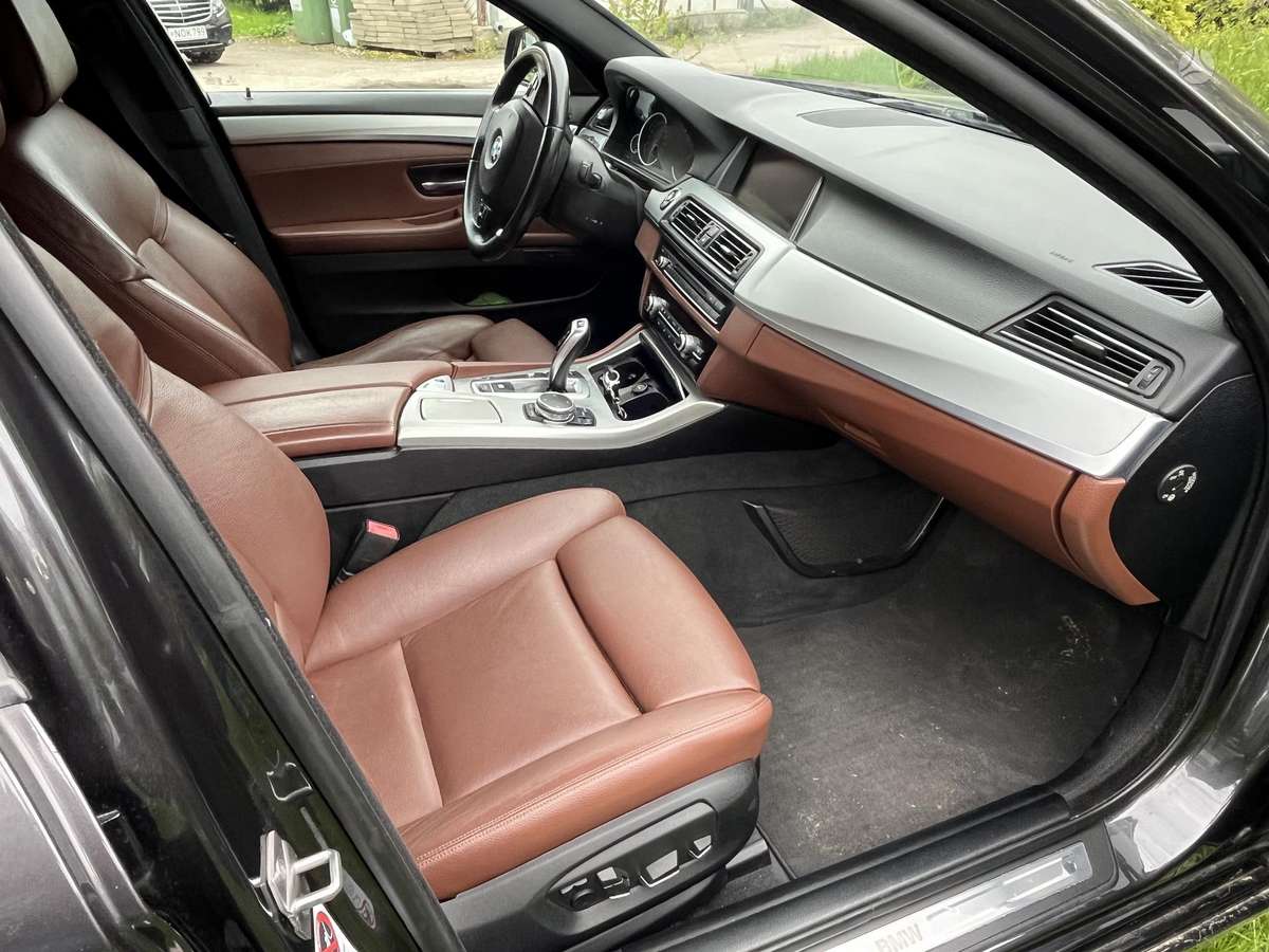 BMW 520, 2.0 l., wagon
