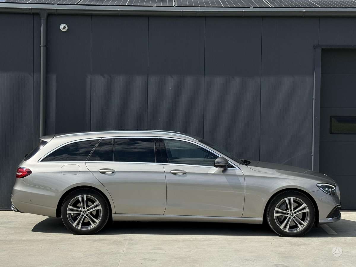 Mercedes-Benz E300, 2.0 l., Универсал
