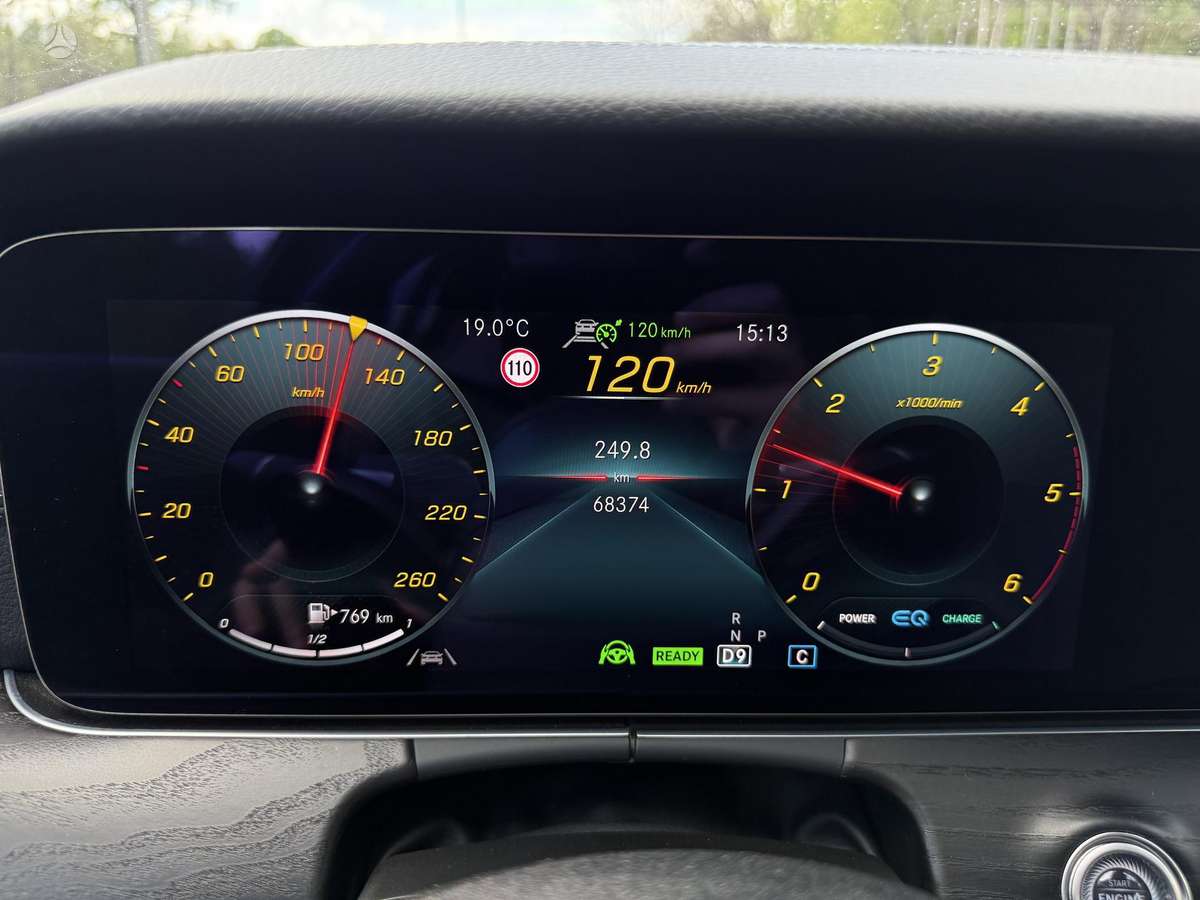 Mercedes-Benz E300, 2.0 l., Универсал