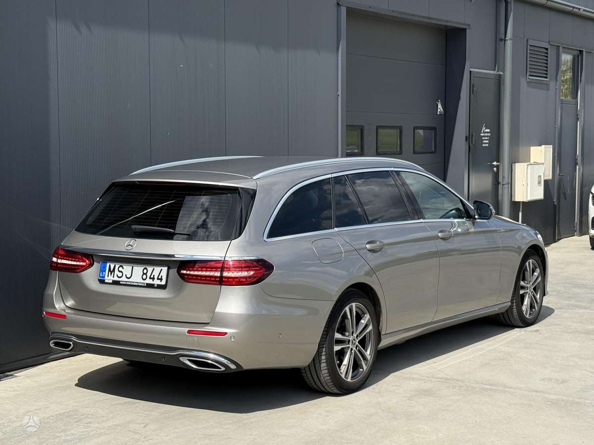 Mercedes-Benz E300, 2.0 l., Универсал