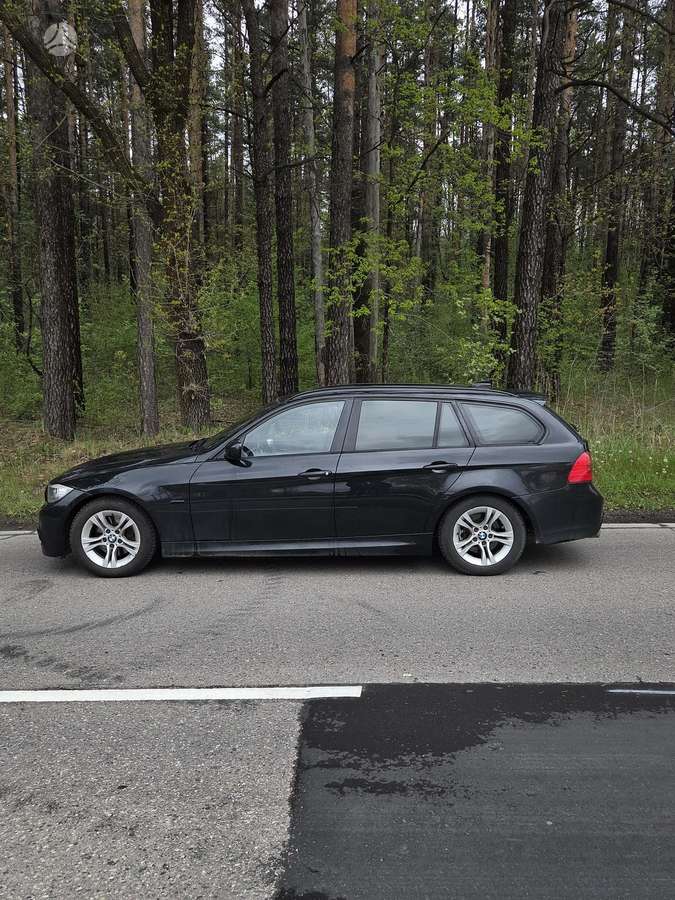 BMW 320, 2.0 l., wagon