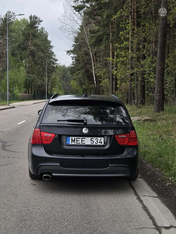 BMW 320, 2.0 l., wagon