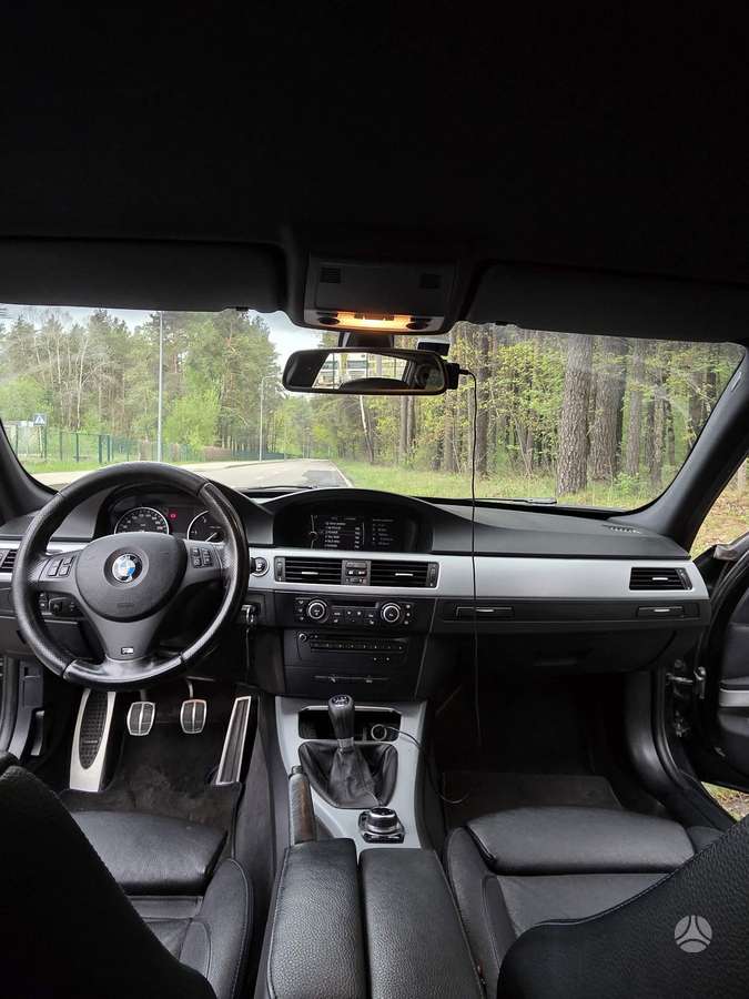 BMW 320, 2.0 l., wagon