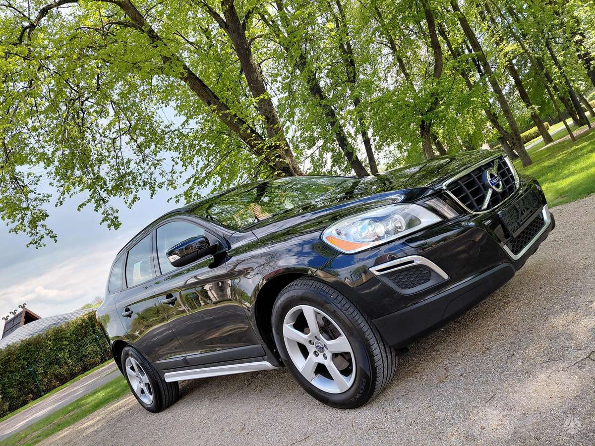 Volvo XC60 - 2