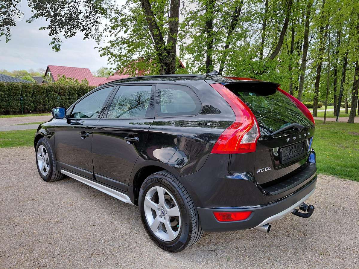 Volvo XC60 - 10