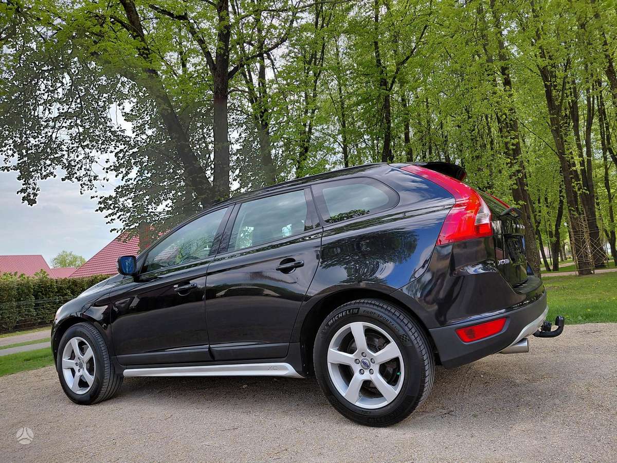 Volvo XC60 - 11