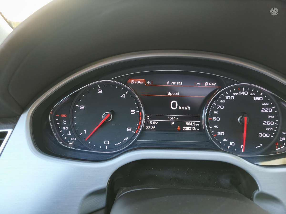 Audi A8, 3.0 l., Седан