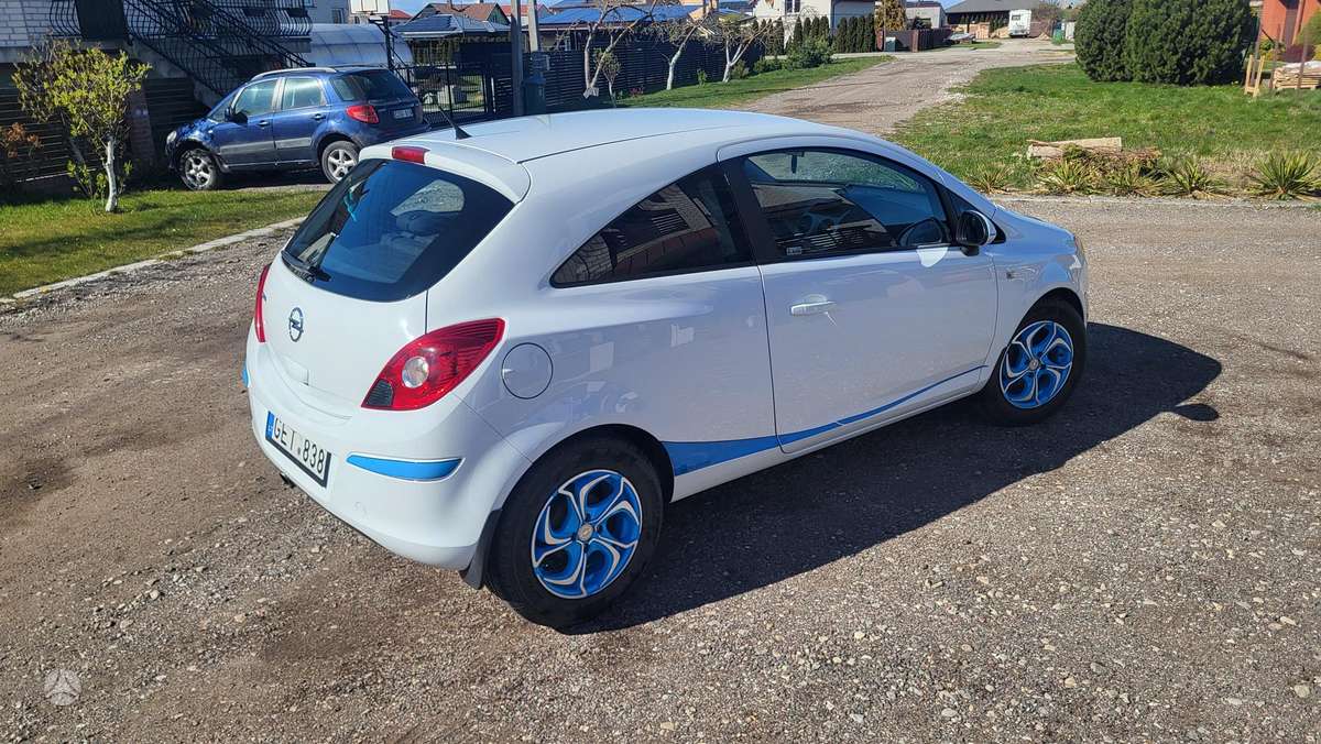 Opel Corsa, 1.2 l., hatchback