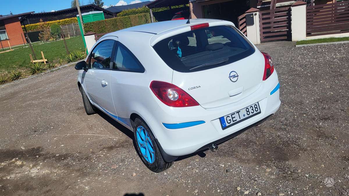 Opel Corsa, 1.2 l., Хэтчбек
