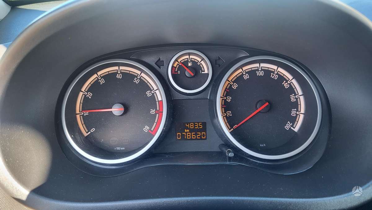 Opel Corsa, 1.2 l., Хэтчбек