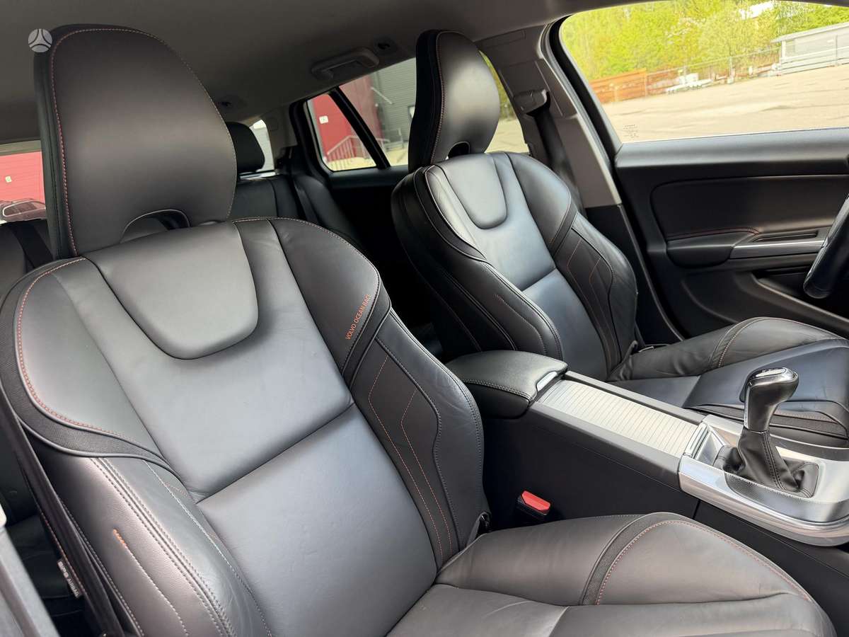 Volvo V60, 2.0 l., Универсал