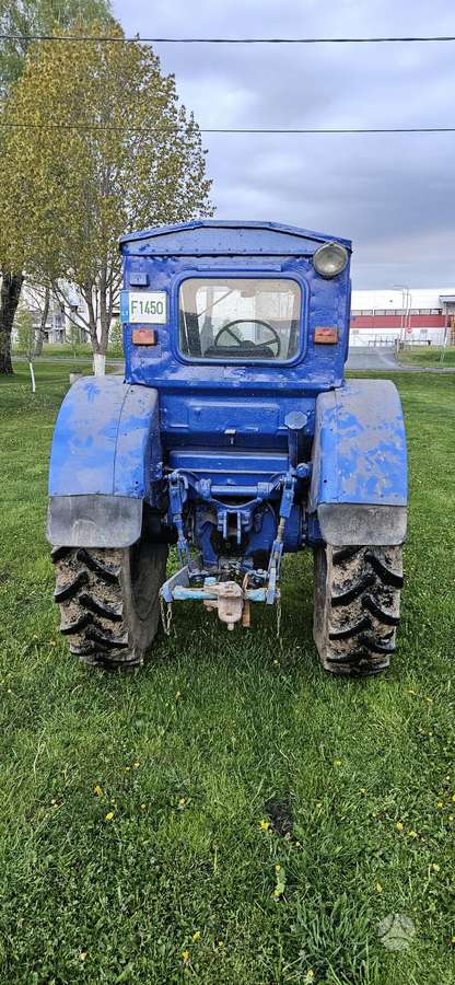 LTZ 40, тракторы