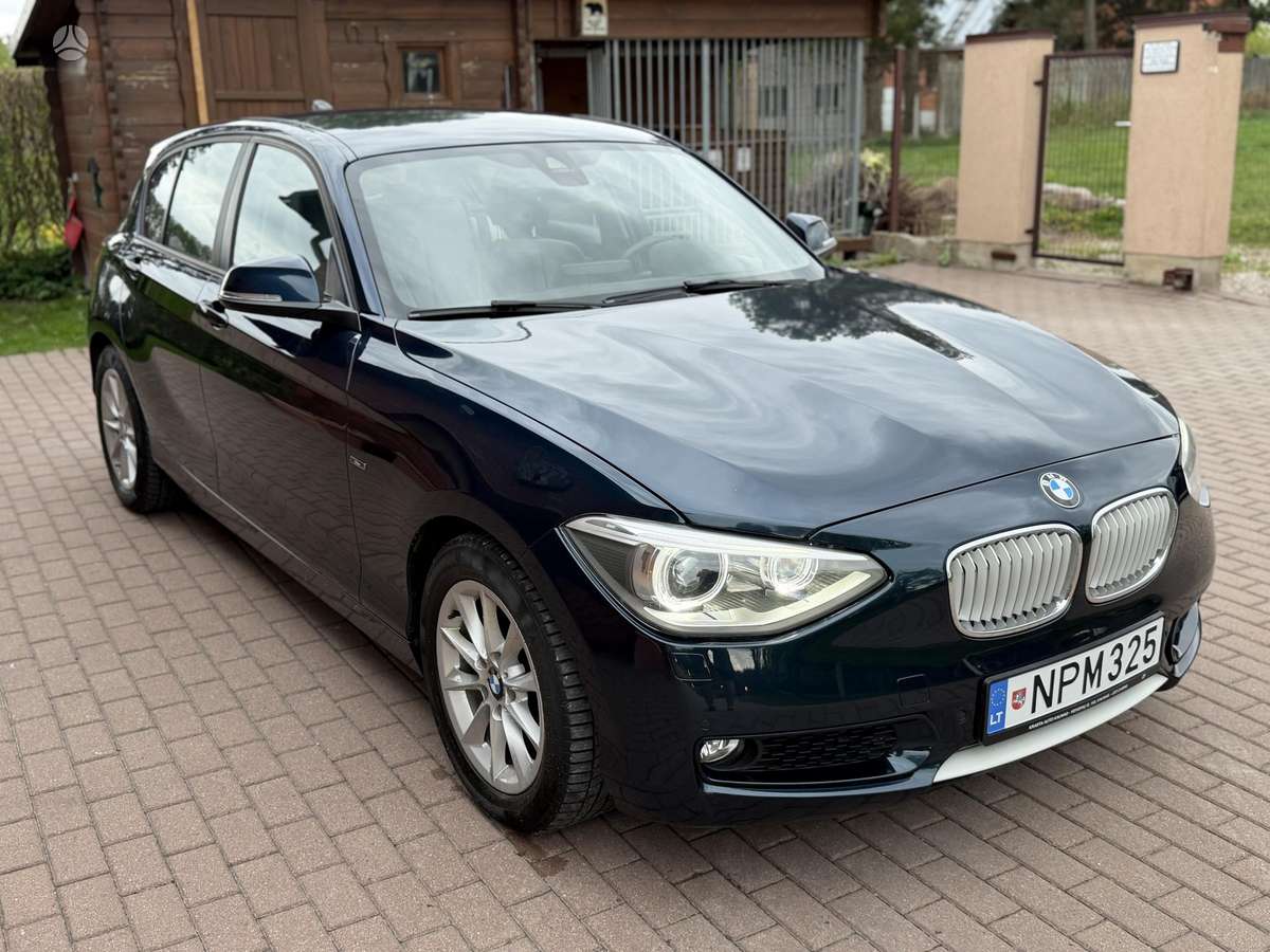 BMW 118, 2.0 l., hatchback