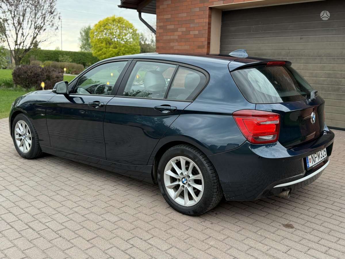 BMW 118, 2.0 l., hatchback