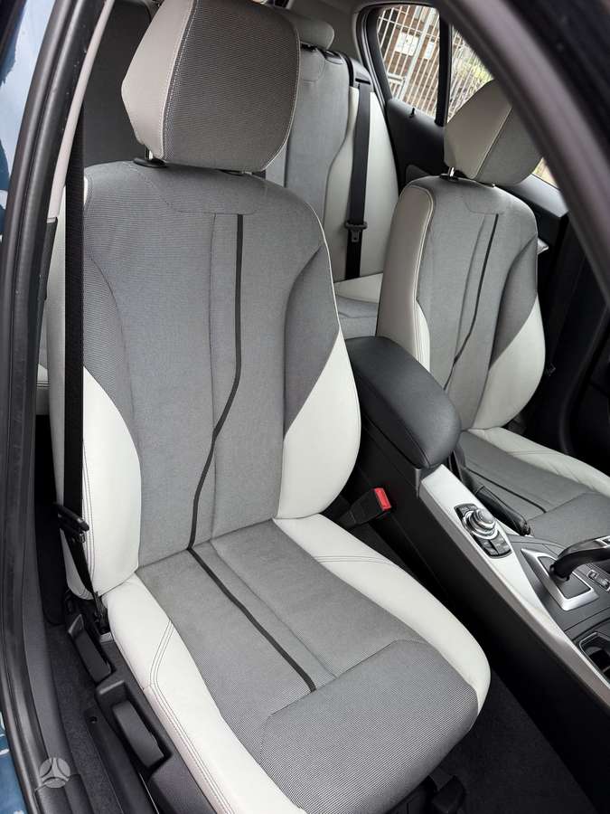 BMW 118, 2.0 l., hatchback