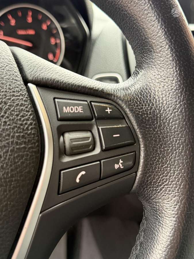 BMW 118, 2.0 l., hatchback