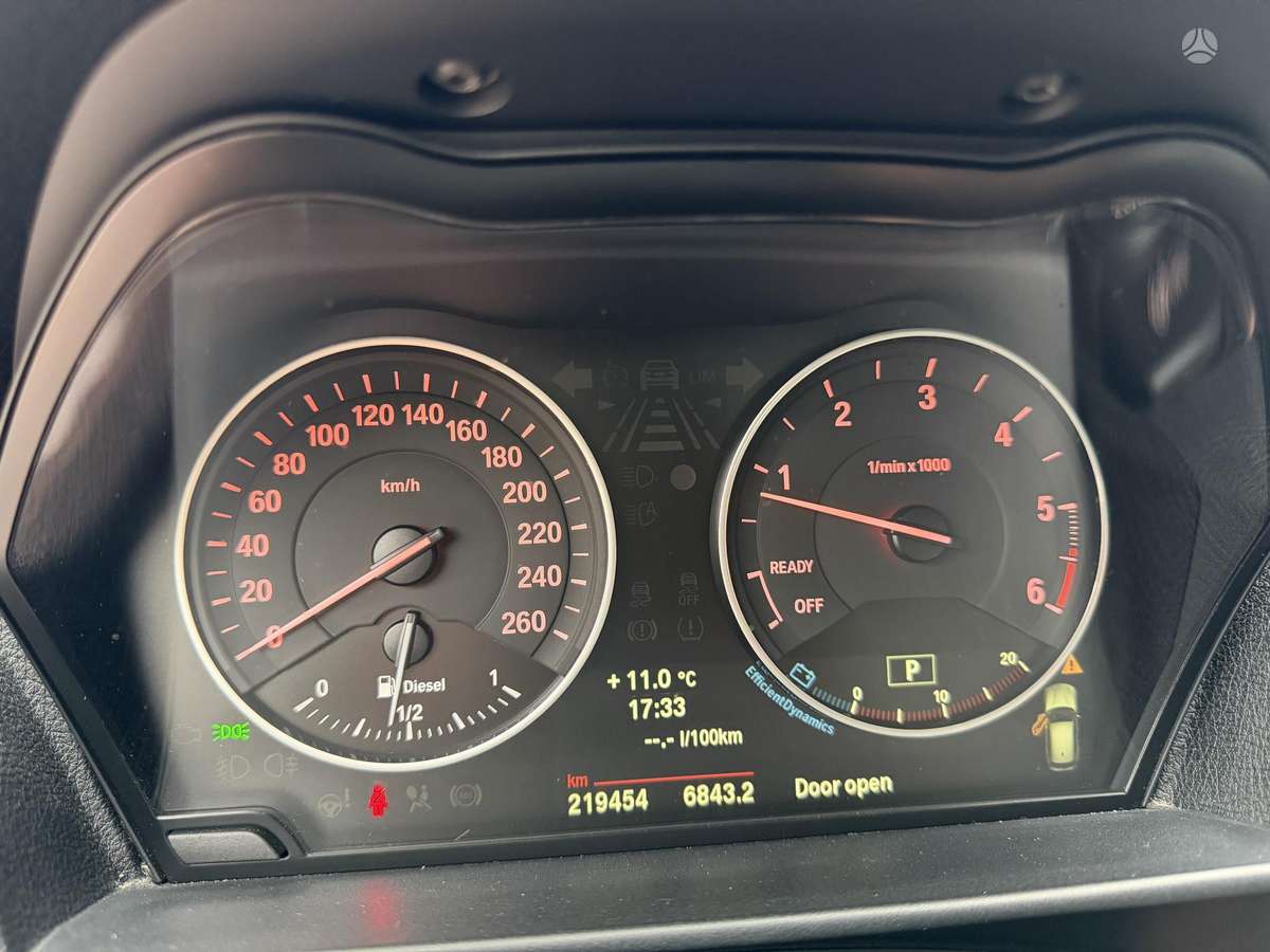 BMW 118, 2.0 l., Хэтчбек