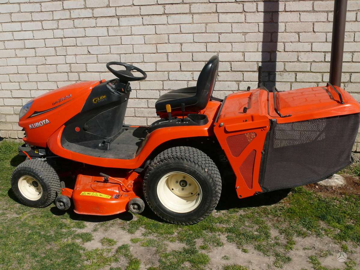 Kubota GR2120-EU2, žoliapjovės