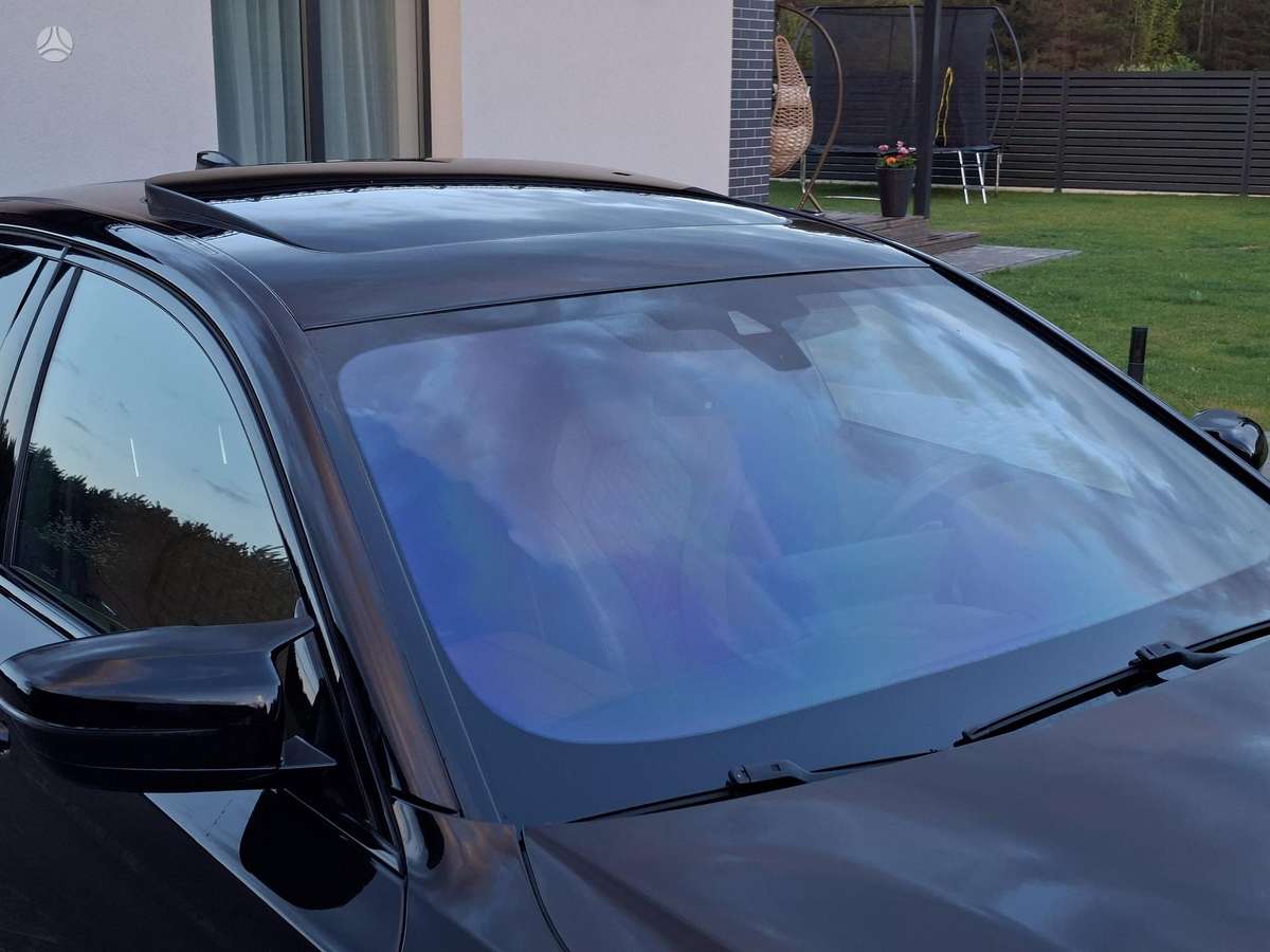 BMW 520, 2.0 l., Седан