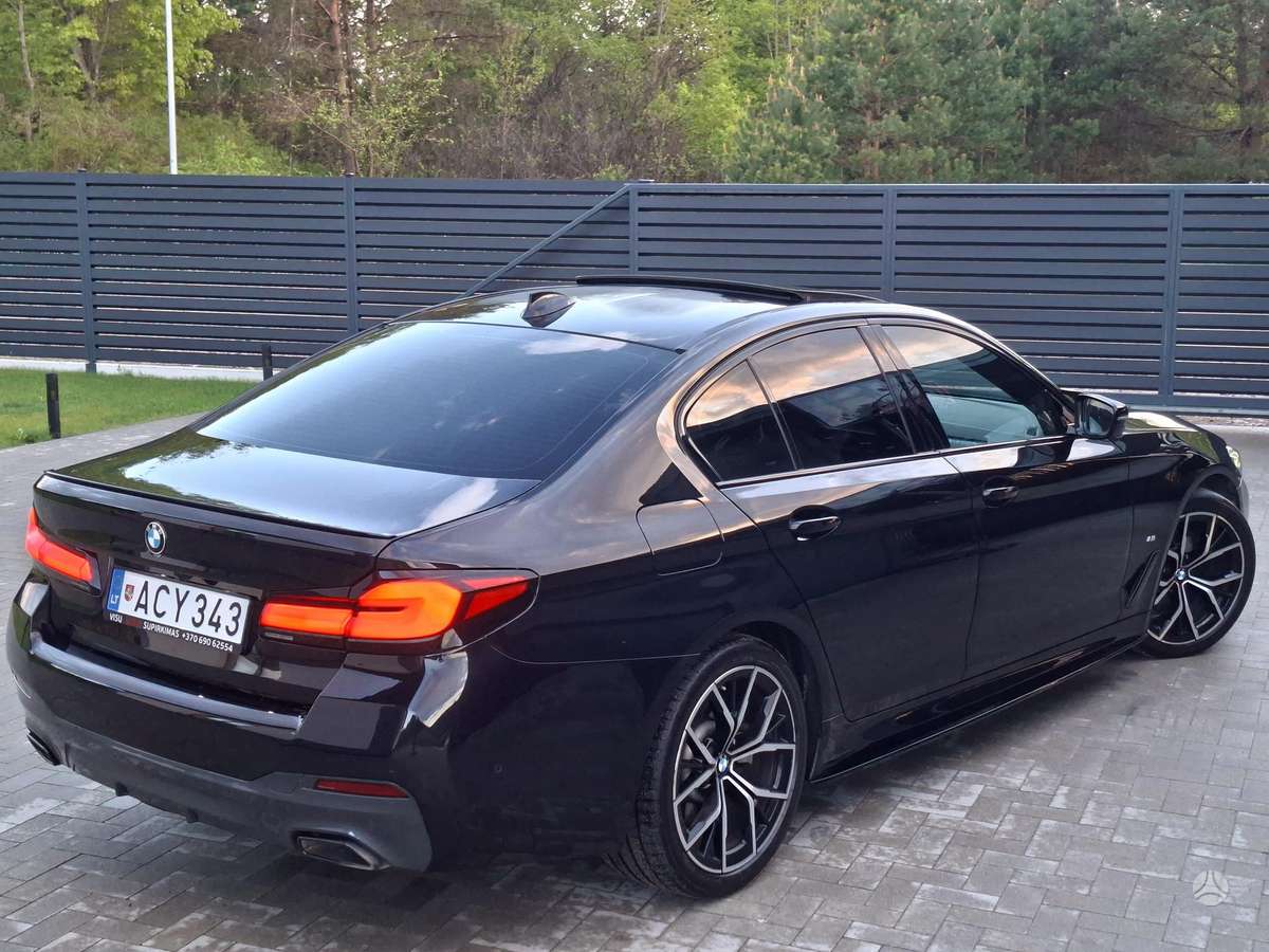 BMW 520, 2.0 l., Седан