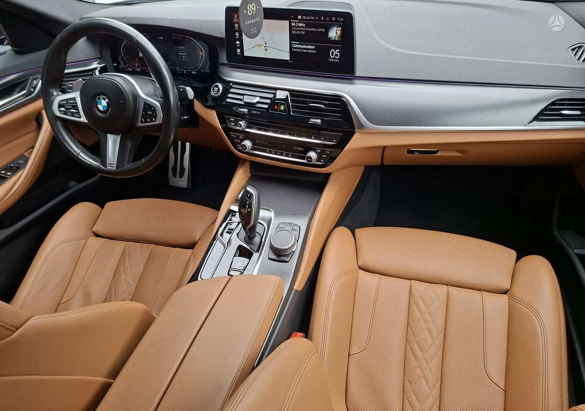 BMW 520, 2.0 l., Седан