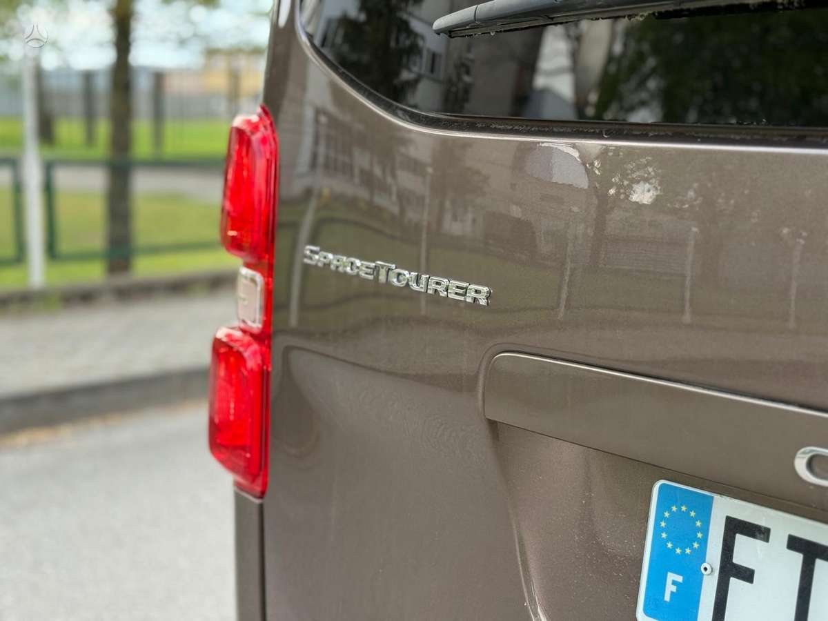 Citroën Spacetourer - 8