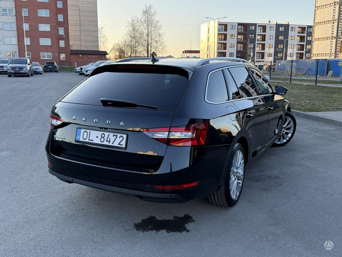 Skoda Superb, 2.0 l., wagon