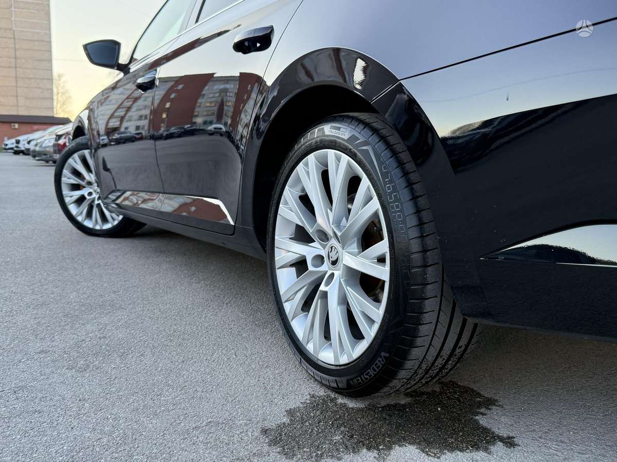 Skoda Superb, 2.0 l., wagon
