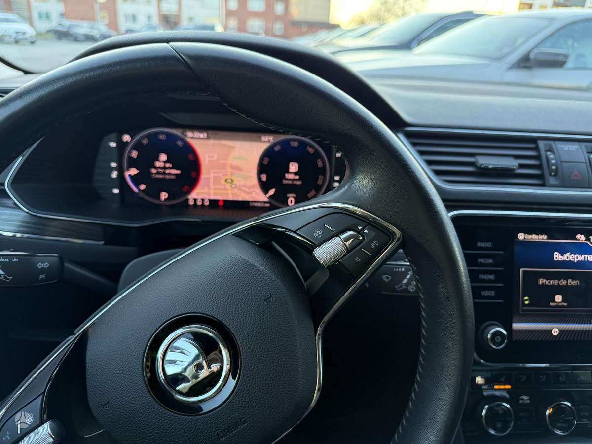 Skoda Superb, 2.0 l., Универсал