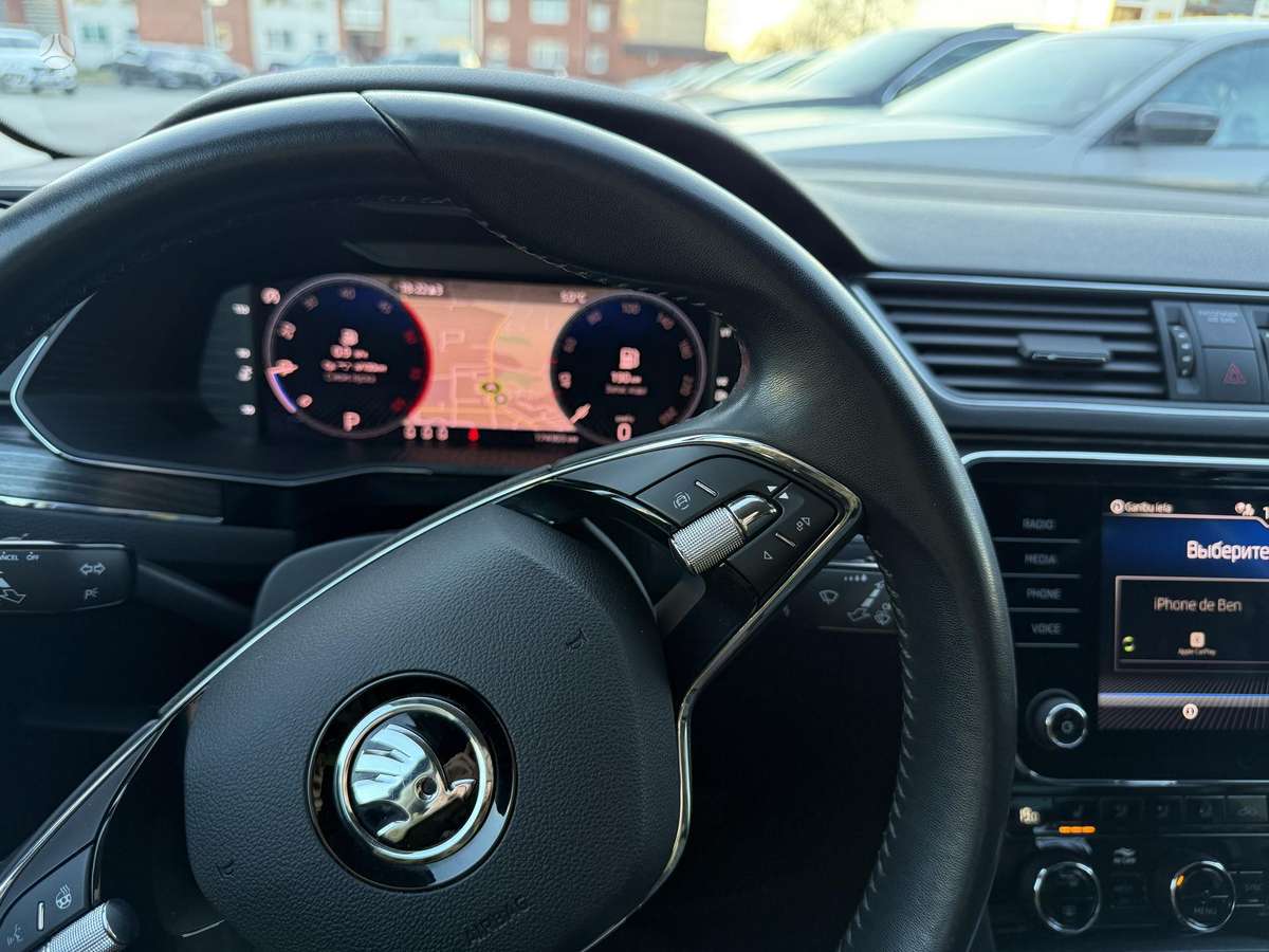 Skoda Superb, 2.0 l., wagon